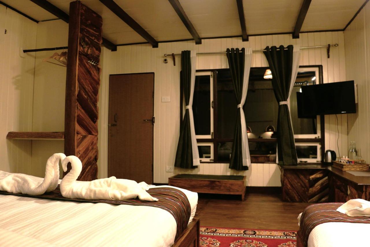 The Nettle And Fern Farmstay Пеллинг Экстерьер фото